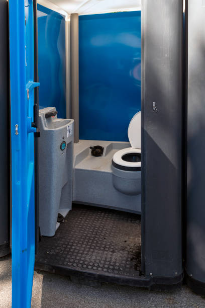 Portable Toilet Options We Offer in Omro, WI