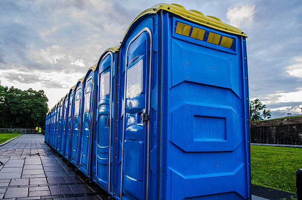 Best Emergency porta potty rental  in Omro, WI